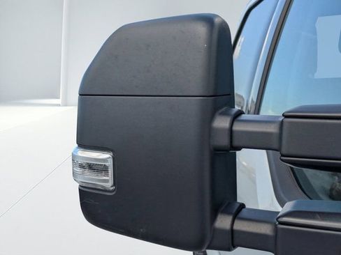 Used 2025 Ford F250 XLT image 10