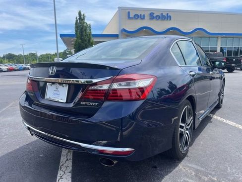 Used 2016 Honda Accord Sport image 6
