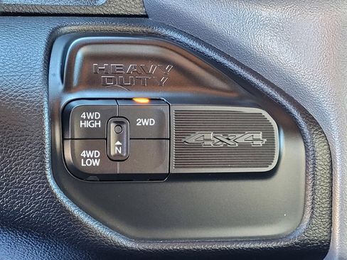 Used 2023 RAM 2500 Big Horn w/ Level 1 Equipment Group image 20