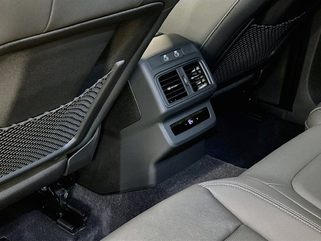 New 2026 Audi Q5 Premium Plus AWD/4WD image 17