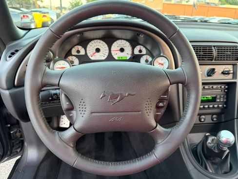 Used 2003 Ford Mustang GT RWD image 32