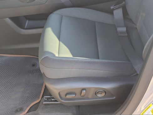 Used 2026 GMC Terrain AT4 image 27