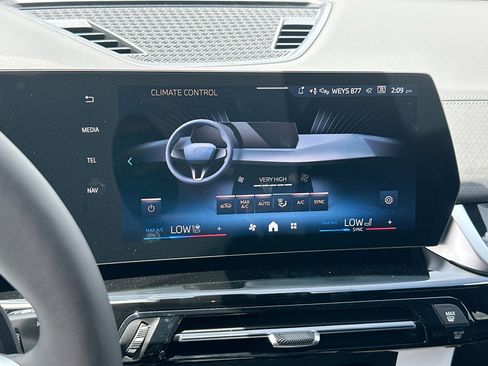 New 2026 BMW X2 xDrive28i w/ M Sport Package AWD/4WD image 12