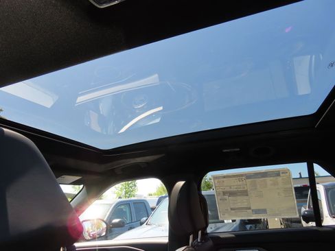New 2026 Ford Explorer ST-Line AWD/4WD image 15