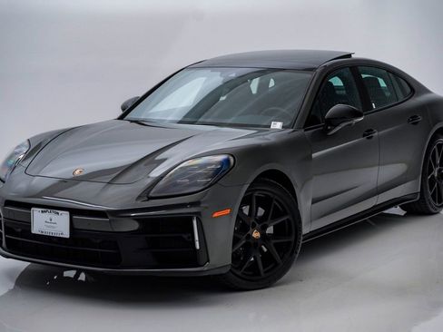 Used 2024 Porsche Panamera 4 AWD/4WD image 3