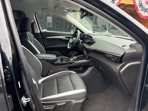 Used 2024 Buick Envision Sport Touring image 16