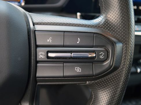 Used 2023 Chevrolet Colorado Trail Boss w/ Advanced Trailering Package image 16