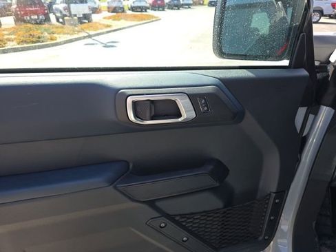 New 2026 Ford Bronco Heritage Edition AWD/4WD image 12