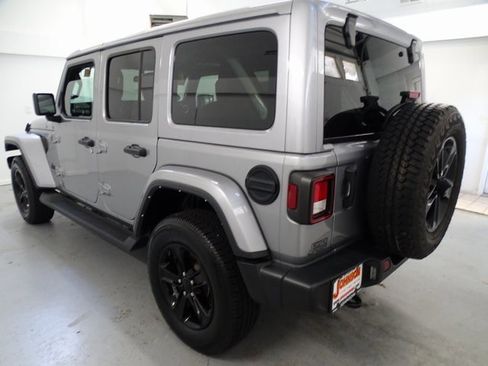 Certified 2021 Jeep Wrangler Unlimited Sahara image 18