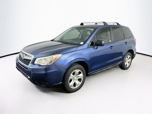 Used 2014 Subaru Forester 2.5i w/ Popular Package #1 AWD/4WD image 3