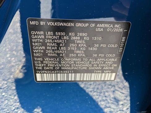 New 2026 Volkswagen Atlas SEL Premium R-Line AWD/4WD image 32