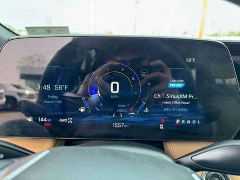 Certified 2025 Chevrolet Equinox ACTIV w/ Safety and Technology Package image 14