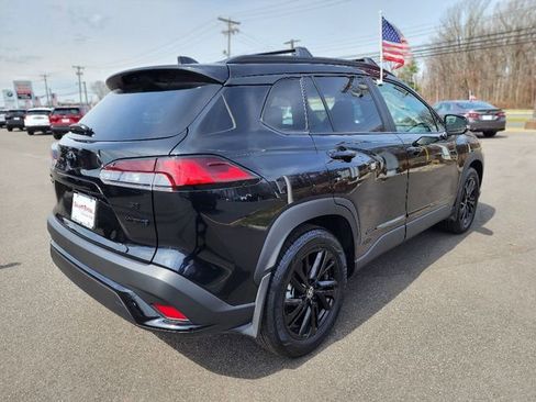 Used 2024 Toyota Corolla Cross AWD Hybrid image 7