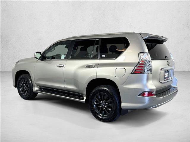 Used 2023 Lexus GX 460 Premium w/ Premium Package AWD/4WD image 7