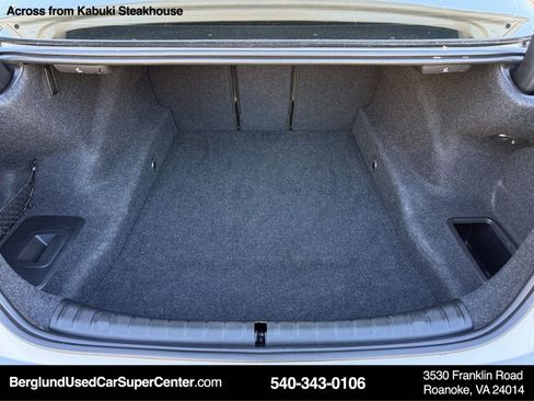 Used 2019 BMW 530i xDrive 530i xDrive image 35