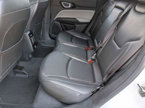 Used 2024 Jeep Compass Limited AWD/4WD image 18