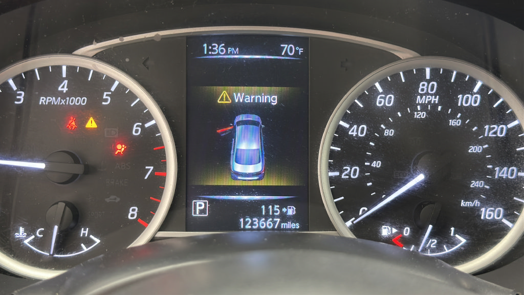 Used 2018 Nissan Sentra SV FWD image 15