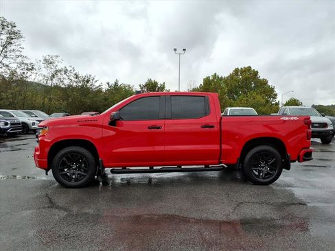 Used 2024 Chevrolet Silverado 1500 Custom w/ Turbomax Blackout Package image 2