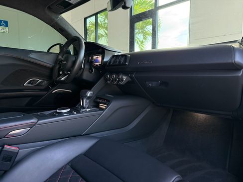 Used 2017 Audi R8 V10 plus AWD/4WD image 35