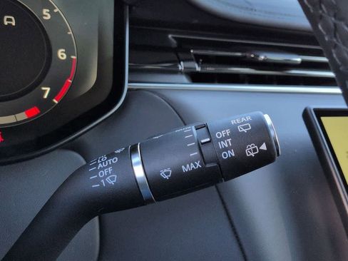 New 2026 Land Rover Range Rover Sport SE image 24