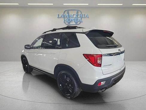 Used 2021 Honda Passport Elite image 4