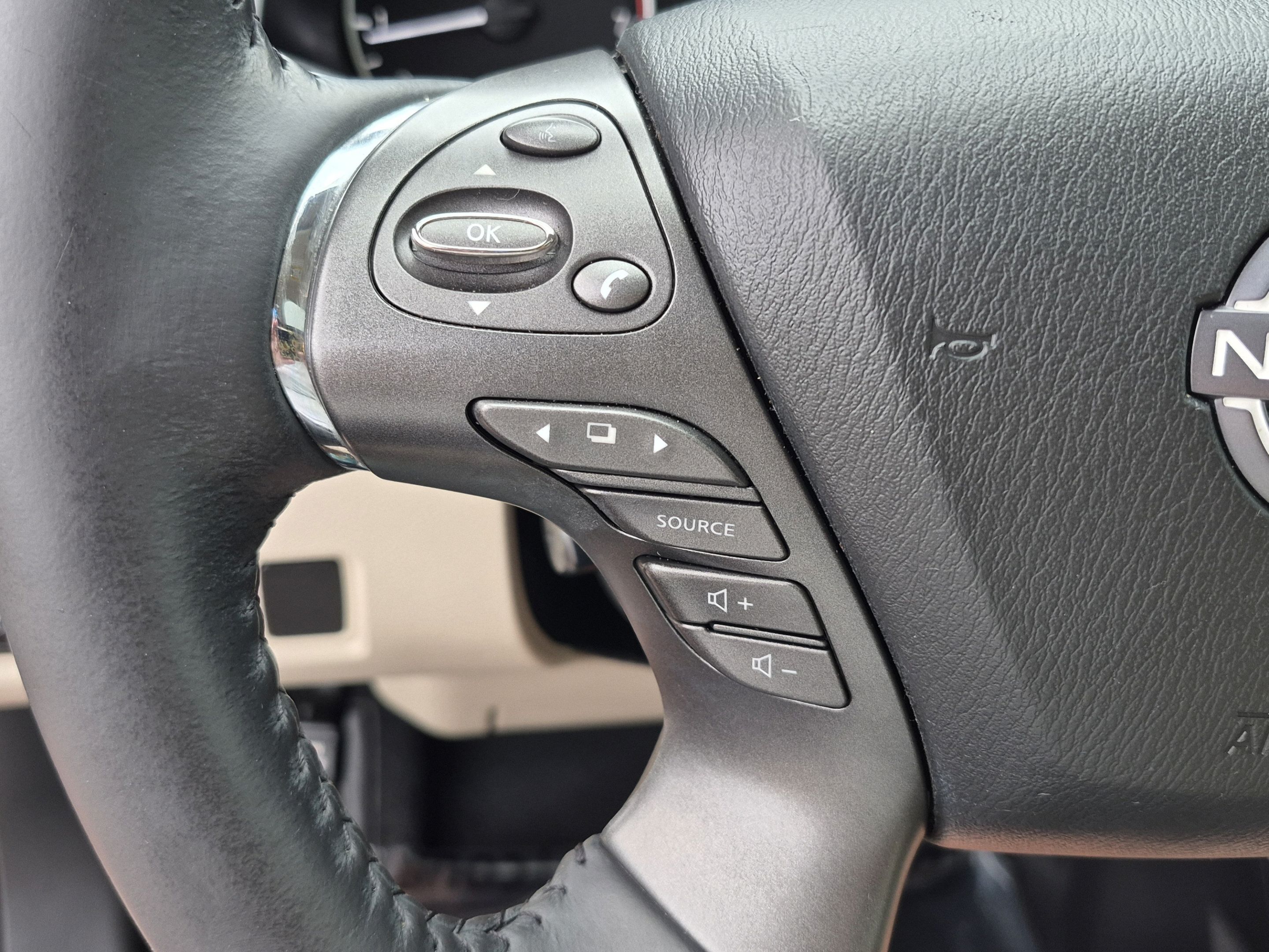 Certified 2023 Nissan Murano Platinum w/ Cargo Package FWD image 32