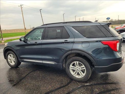 Certified 2024 Ford Explorer XLT w/ Equipment Group 202A AWD/4WD image 10