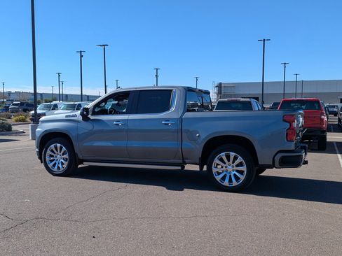 Used 2021 Chevrolet Silverado 1500 High Country image 4