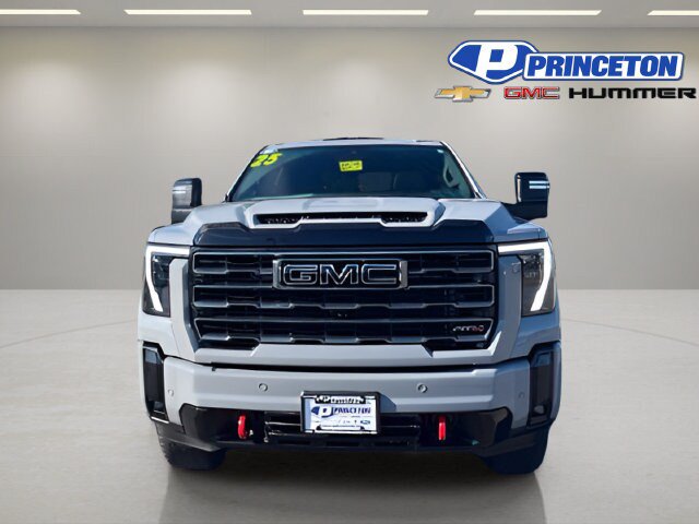 Certified 2025 GMC Sierra 2500 AT4 w/ AT4 Premium Plus Package AWD/4WD image 2