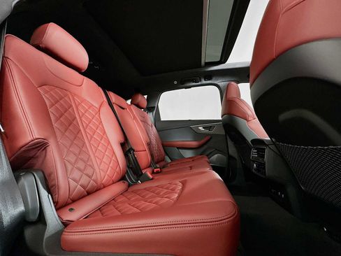 New 2026 Audi SQ7 Prestige image 27