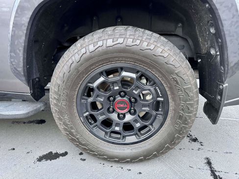 Used 2024 Toyota Sequoia 4WD image 6