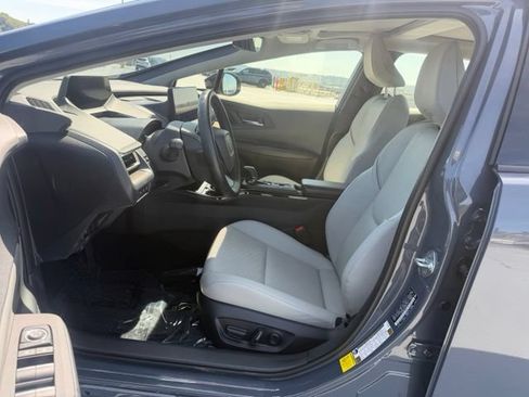 Certified 2024 Toyota Prius XLE AWD/4WD image 14