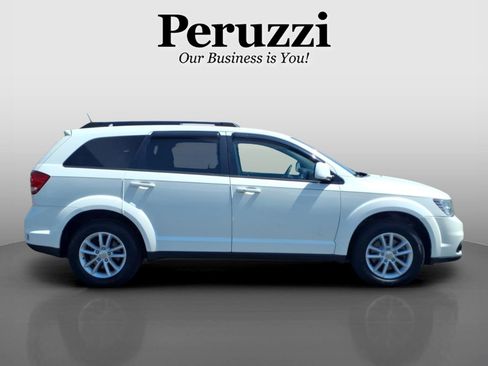Used 2016 Dodge Journey SXT w/ Premium Group FWD image 2