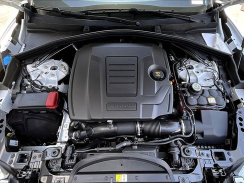 New 2026 Jaguar F-PACE R-Dynamic S image 11