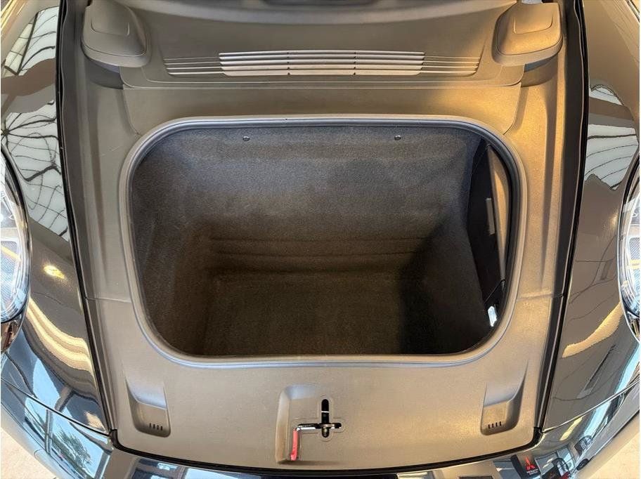 Used 2020 Porsche 911 Carrera image 29