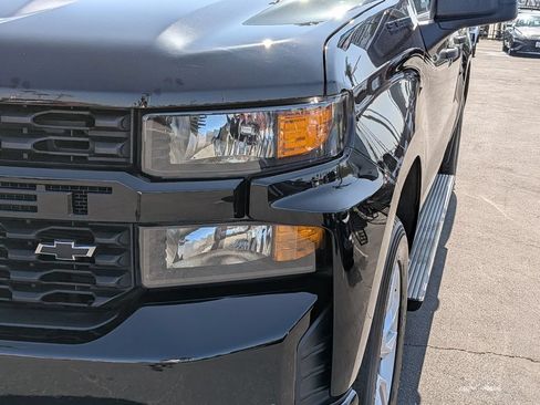 Used 2021 Chevrolet Silverado 1500 Custom w/ LPO, Dark Essentials Package AWD/4WD image 9