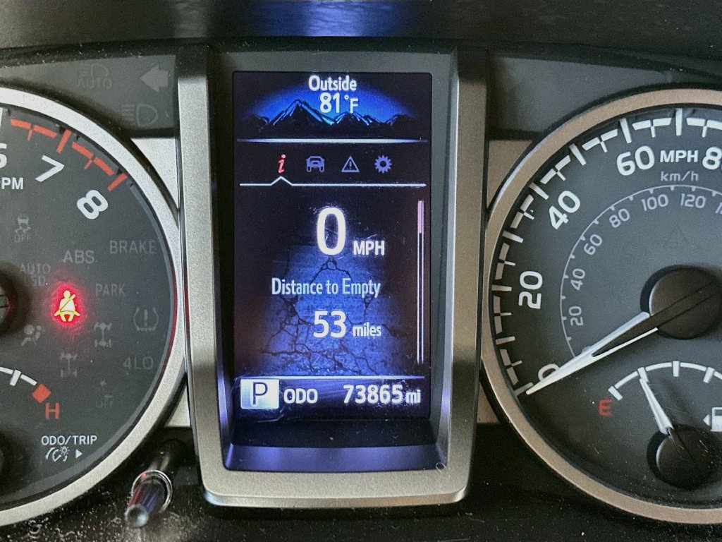 Used 2021 Toyota Tacoma SR5 AWD/4WD image 15