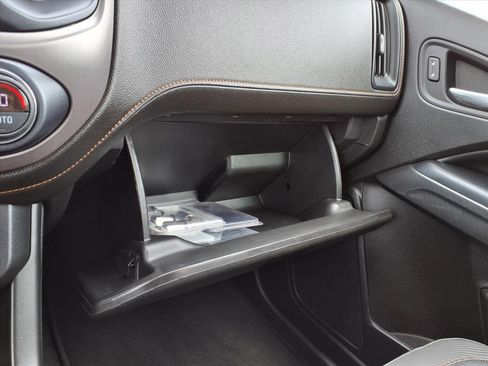 Used 2021 GMC Canyon AT4 image 31