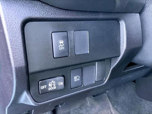 Used 2022 Toyota Tacoma SR5 image 35