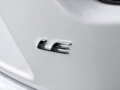 Used 2025 Toyota Corolla LE image 8