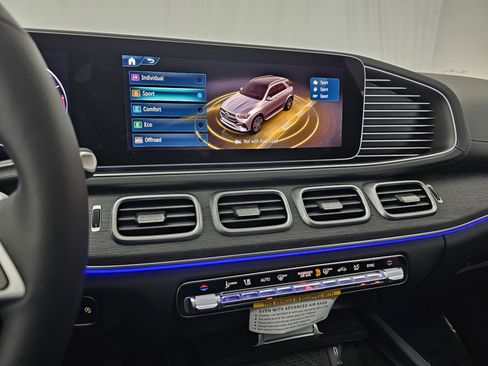 New 2026 Mercedes-Benz GLE 350 4MATIC image 41