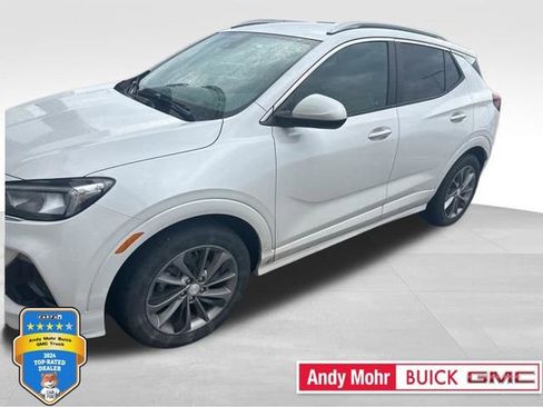 Used 2020 Buick Encore GX Select w/ Sport Touring Package FWD image 1