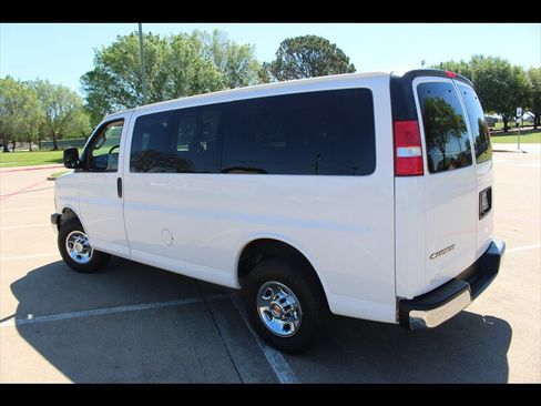 Used 2020 Chevrolet Express 2500 LT w/ LT Preferred Equipment Group image 3