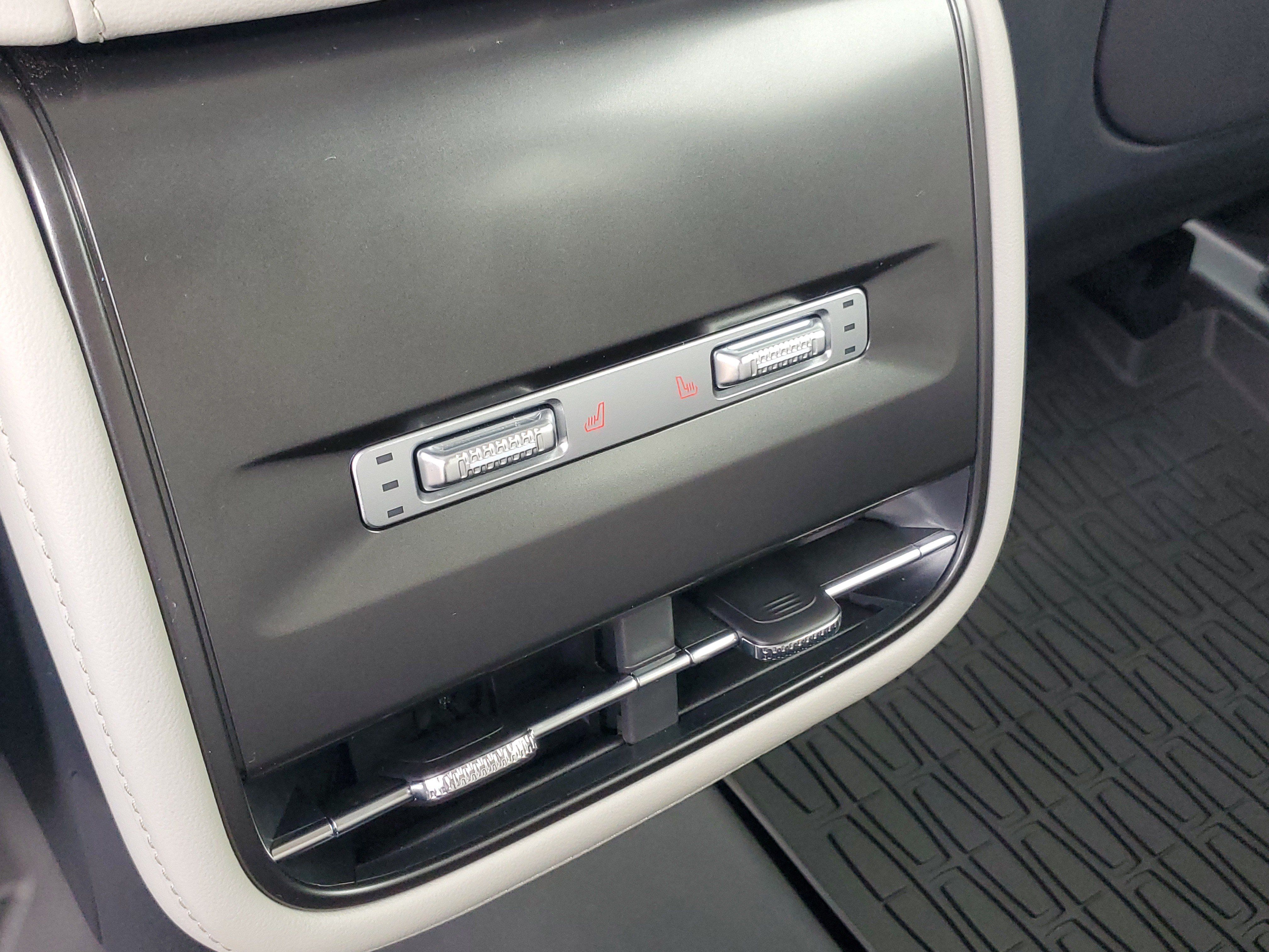 New 2026 Lincoln Nautilus Premier w/ Equipment Group 102A AWD/4WD image 31