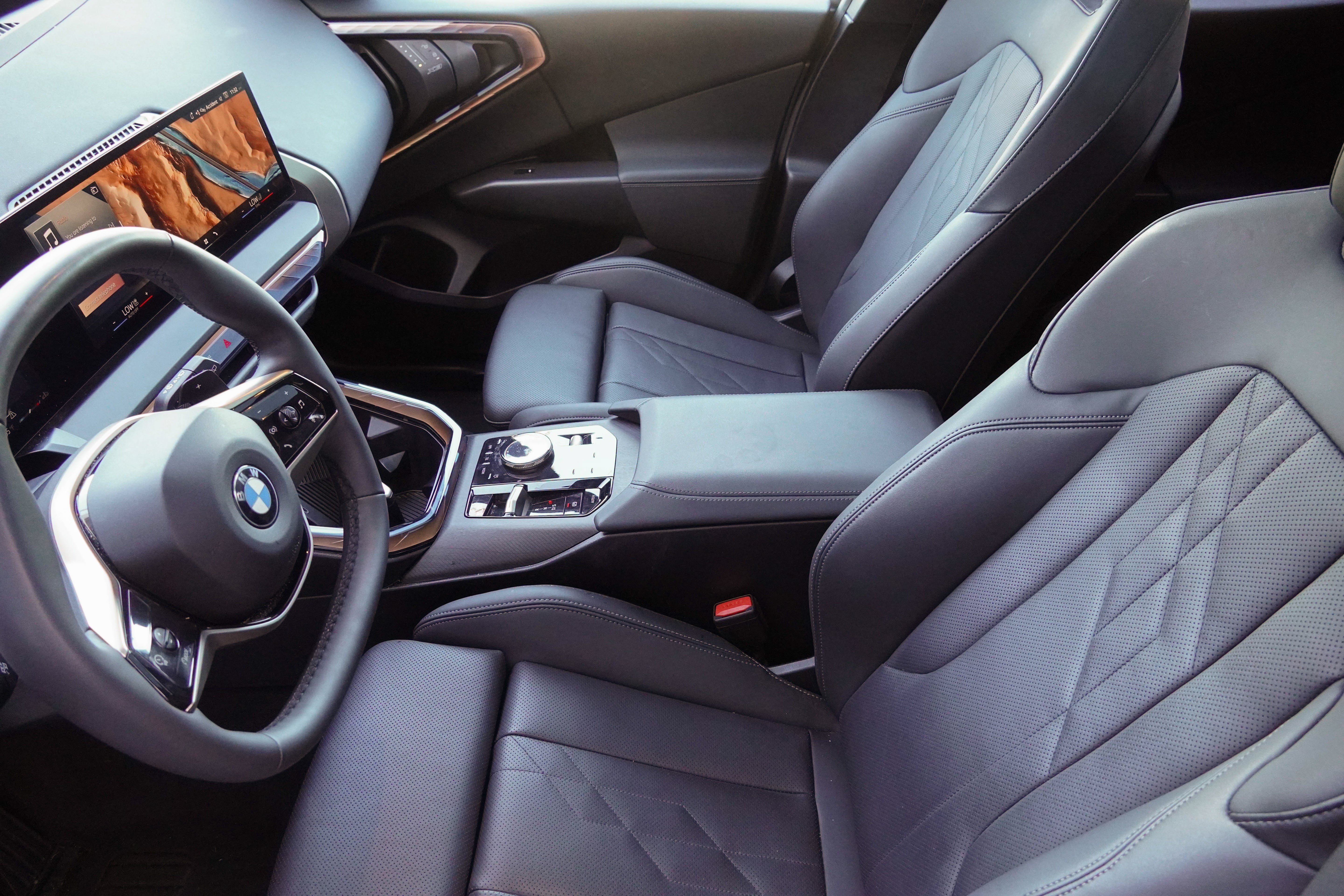 Certified 2025 BMW X3 xDrive30i AWD/4WD image 8