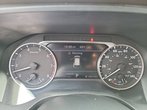 Used 2021 Nissan Rogue SV image 26