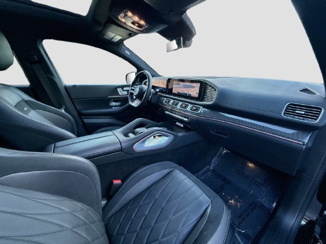 Used 2024 Mercedes-Benz GLE 53 AMG 4MATIC Coupe image 29