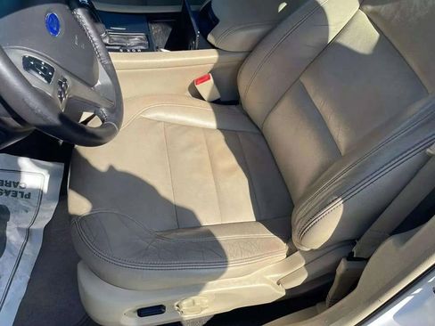 Used 2015 Ford Taurus SEL w/ Equipment Group 201A image 14