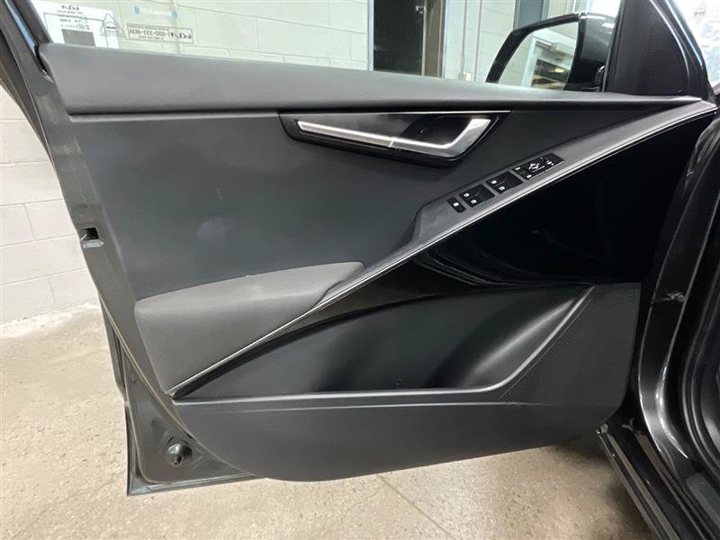 Used 2023 Kia Niro Wind FWD image 10