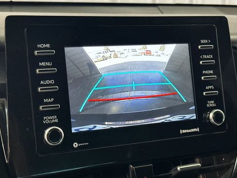 Used 2021 Toyota Camry SE image 20